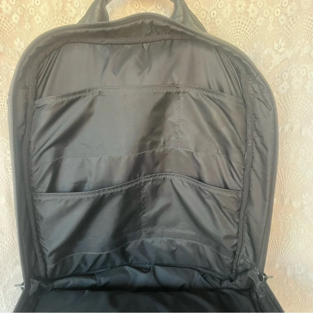 SWISS TECH GEAR Black Laptop/Tablet Pocket Case Shoulder Bag Messenger Backpack